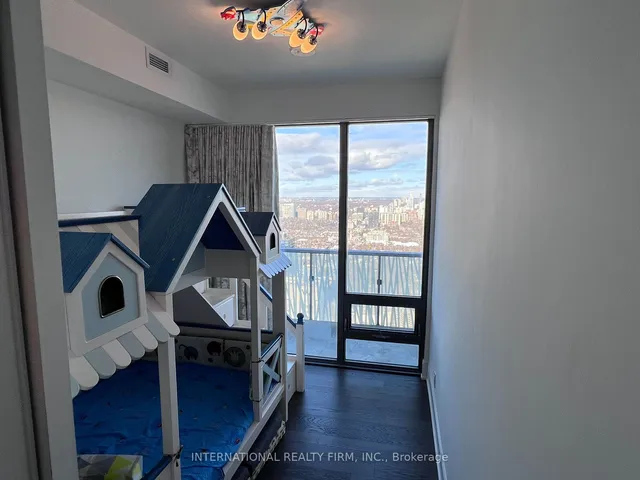 Additional property image - 50 Charles St Unit LPH5406