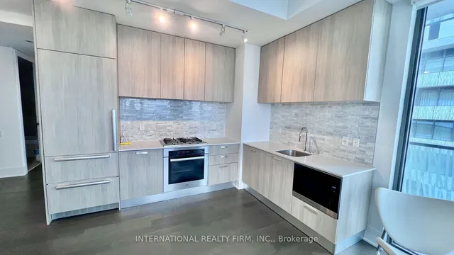 Additional property image - 50 Charles St Unit LPH5406