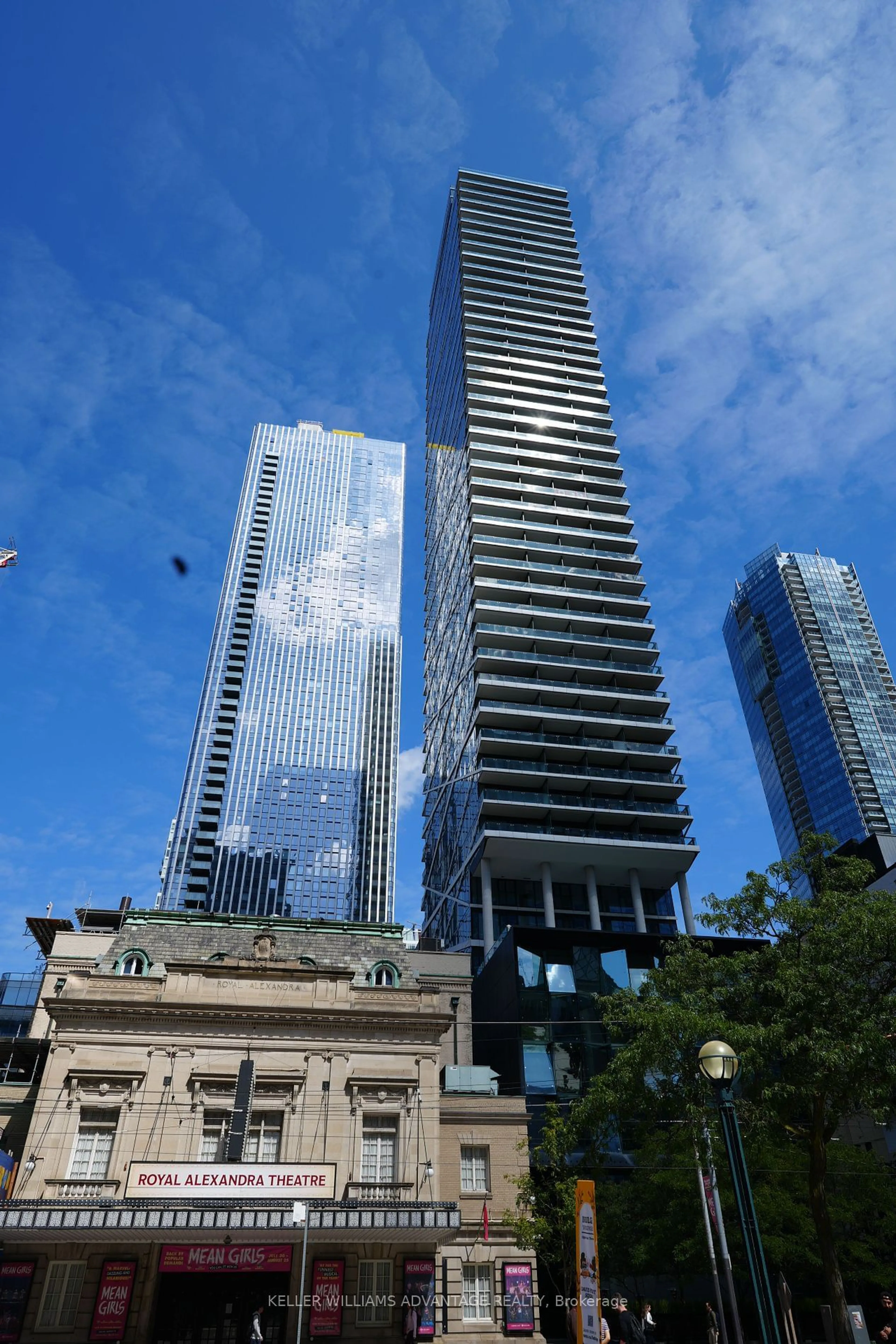 Unknown for 224 King St #1806, Toronto Ontario M5H 0A6