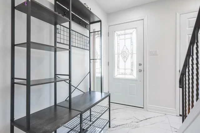 Additional property image - 199 Hollyberry Tr