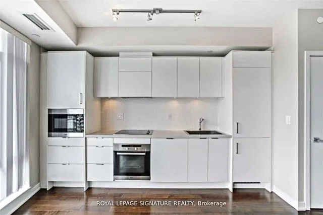 Additional property image - 21 Widmer St Unit 805