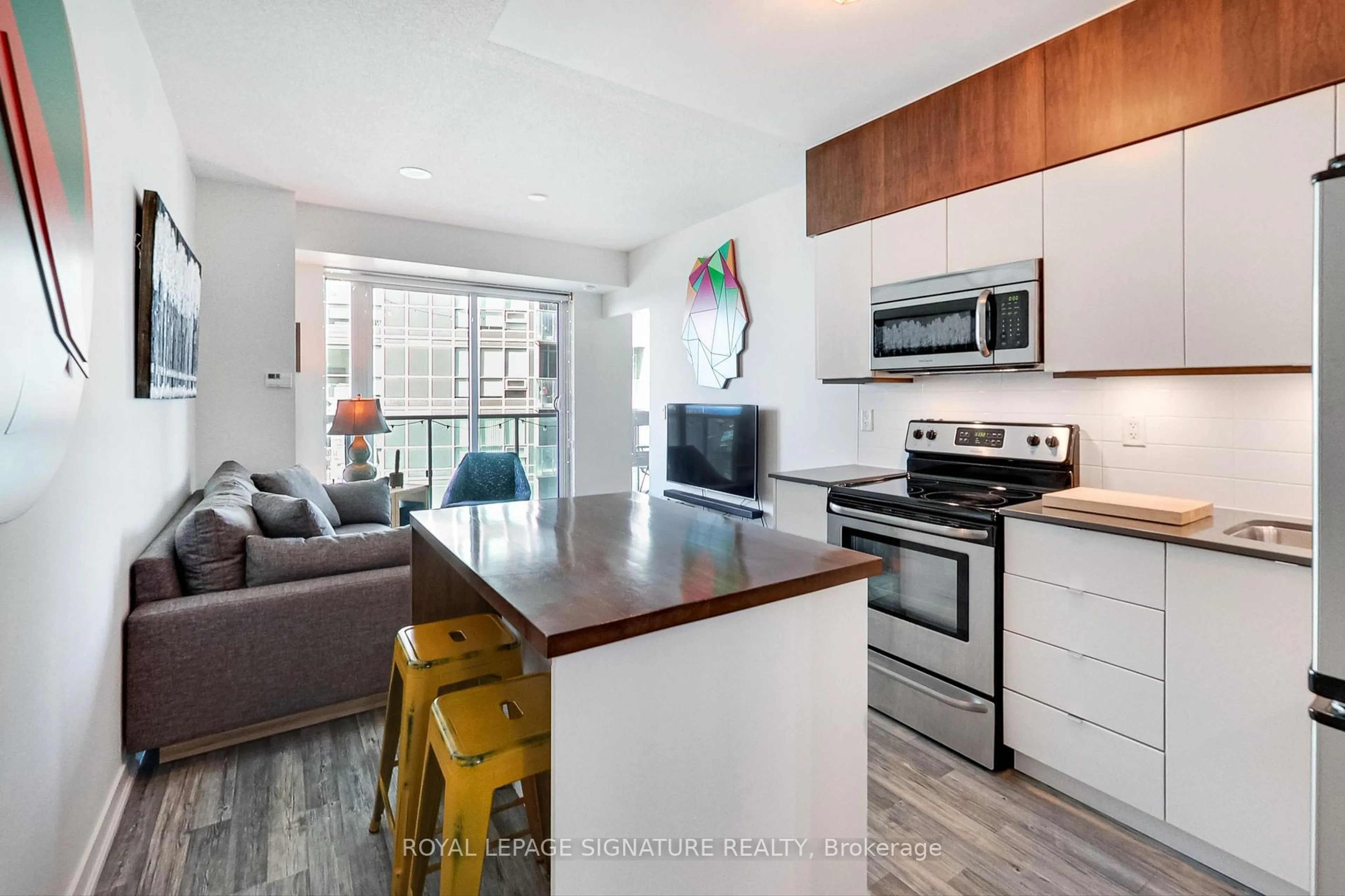 Open concept kitchen, unknown for 69 Lynn Williams St #1209, Toronto Ontario M6K 3R7