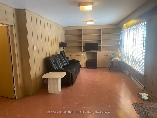 Additional property image - 9 Blue Forest Dr