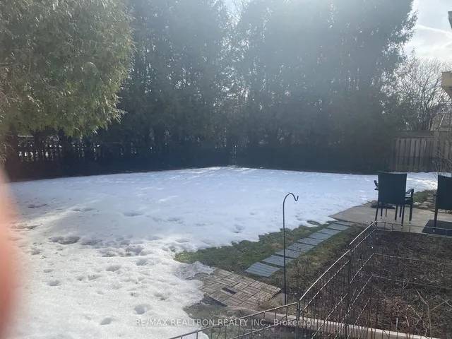 Additional property image - 9 Blue Forest Dr