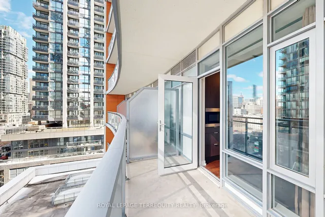 Additional property image - 21 Widmer St Unit 1003