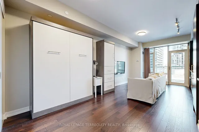Additional property image - 21 Widmer St Unit 1003