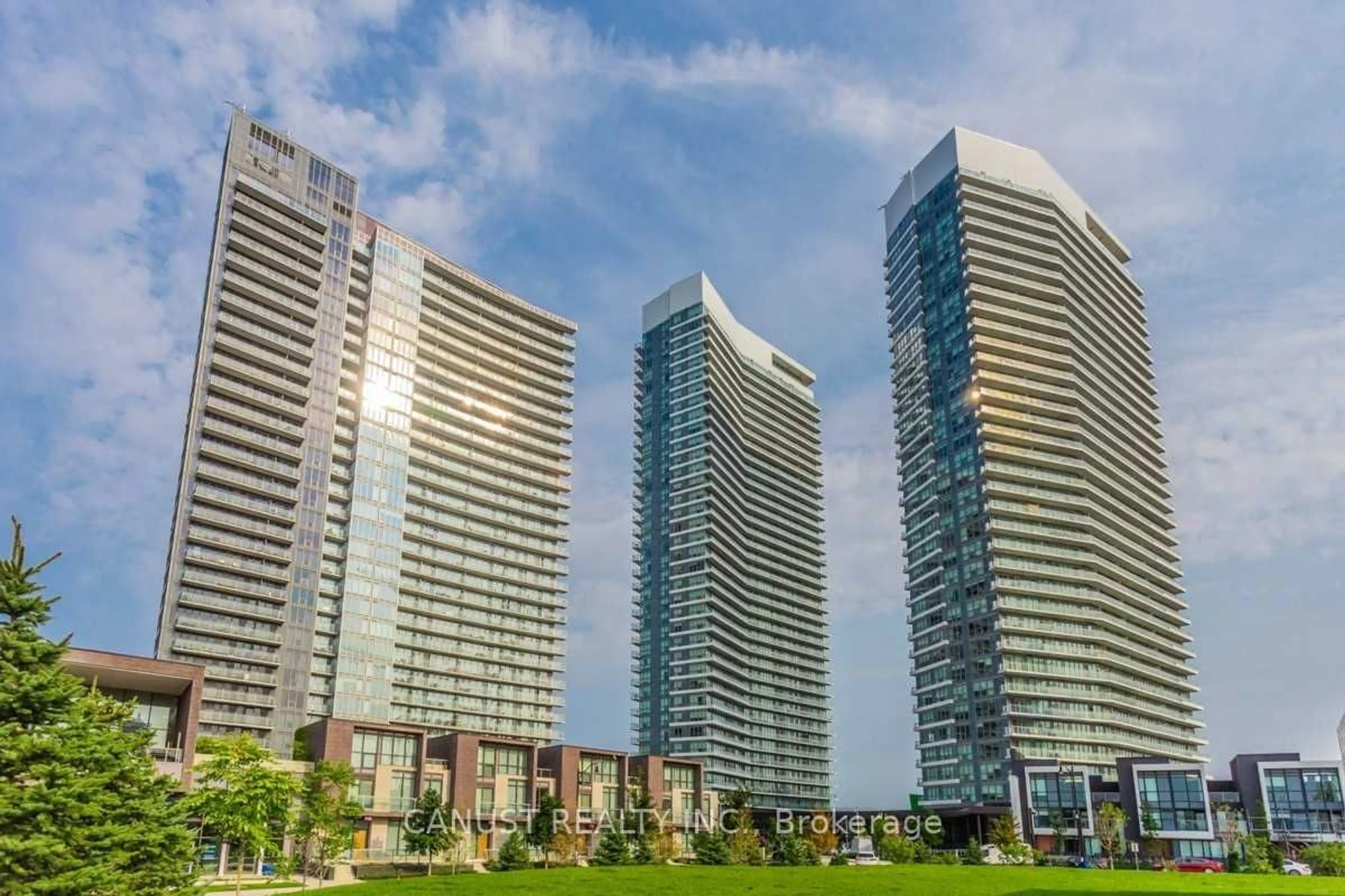 Patio, city buildings view from balcony for 115 McMahon Dr #1606, Toronto Ontario M2K 0E4