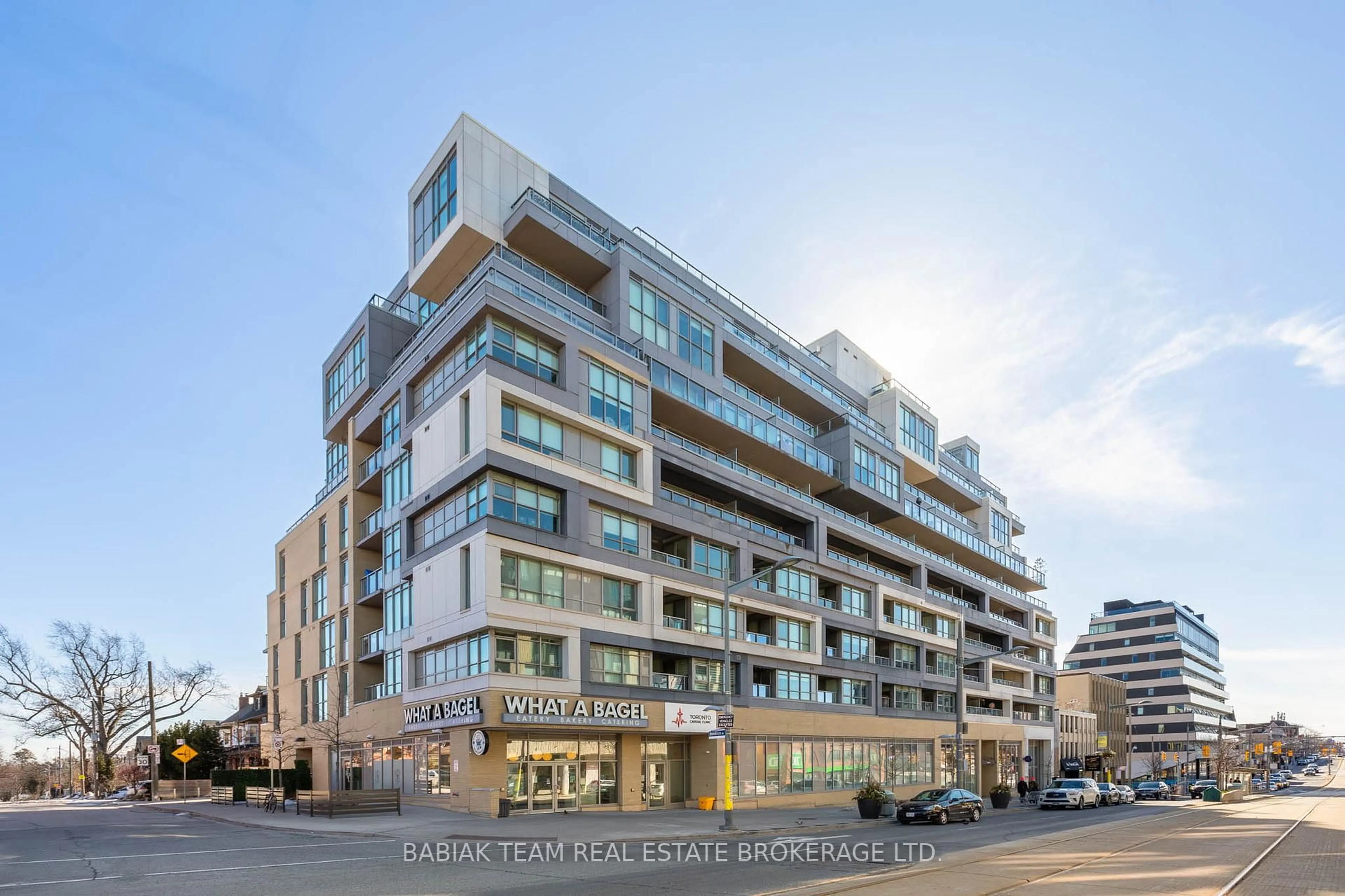 Unknown for 835 St Clair Ave #414, Toronto Ontario M6C 0A8