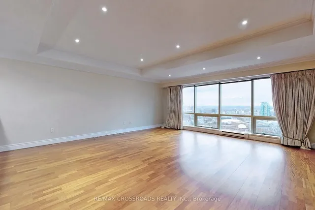 Additional property image - 1001 Bay St Unit Ph02
