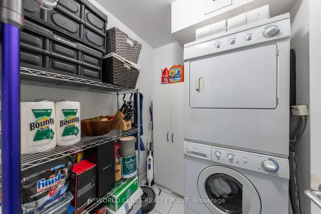 Additional property image - 375 King St Unit 705