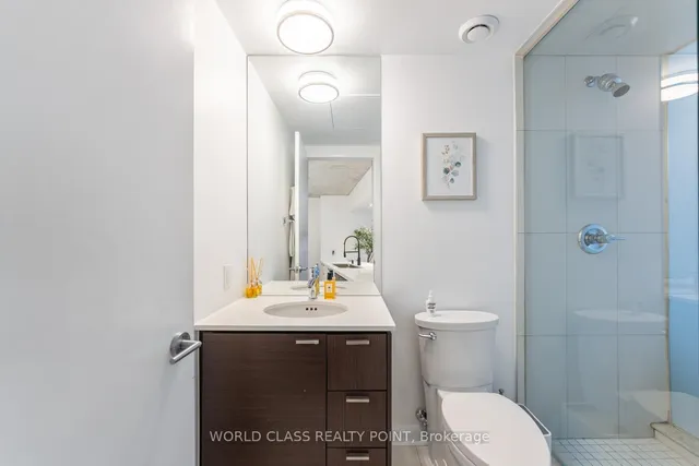 Additional property image - 375 King St Unit 705