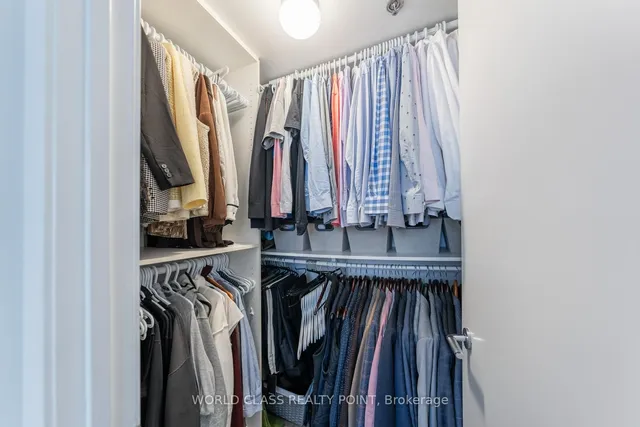 Additional property image - 375 King St Unit 705