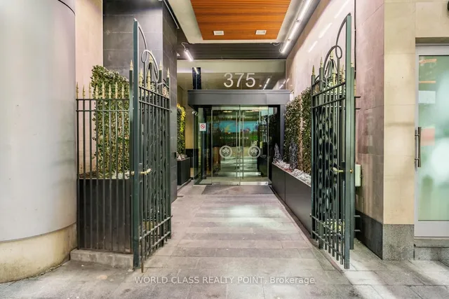 Additional property image - 375 King St Unit 705