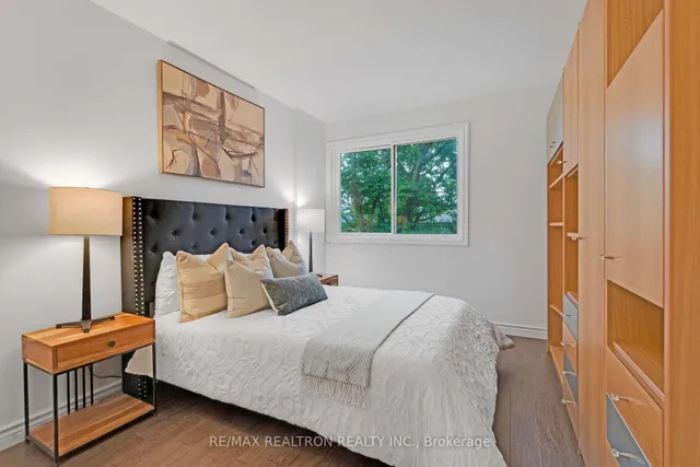 Additional property image - 296 Torresdale Ave Unit 17
