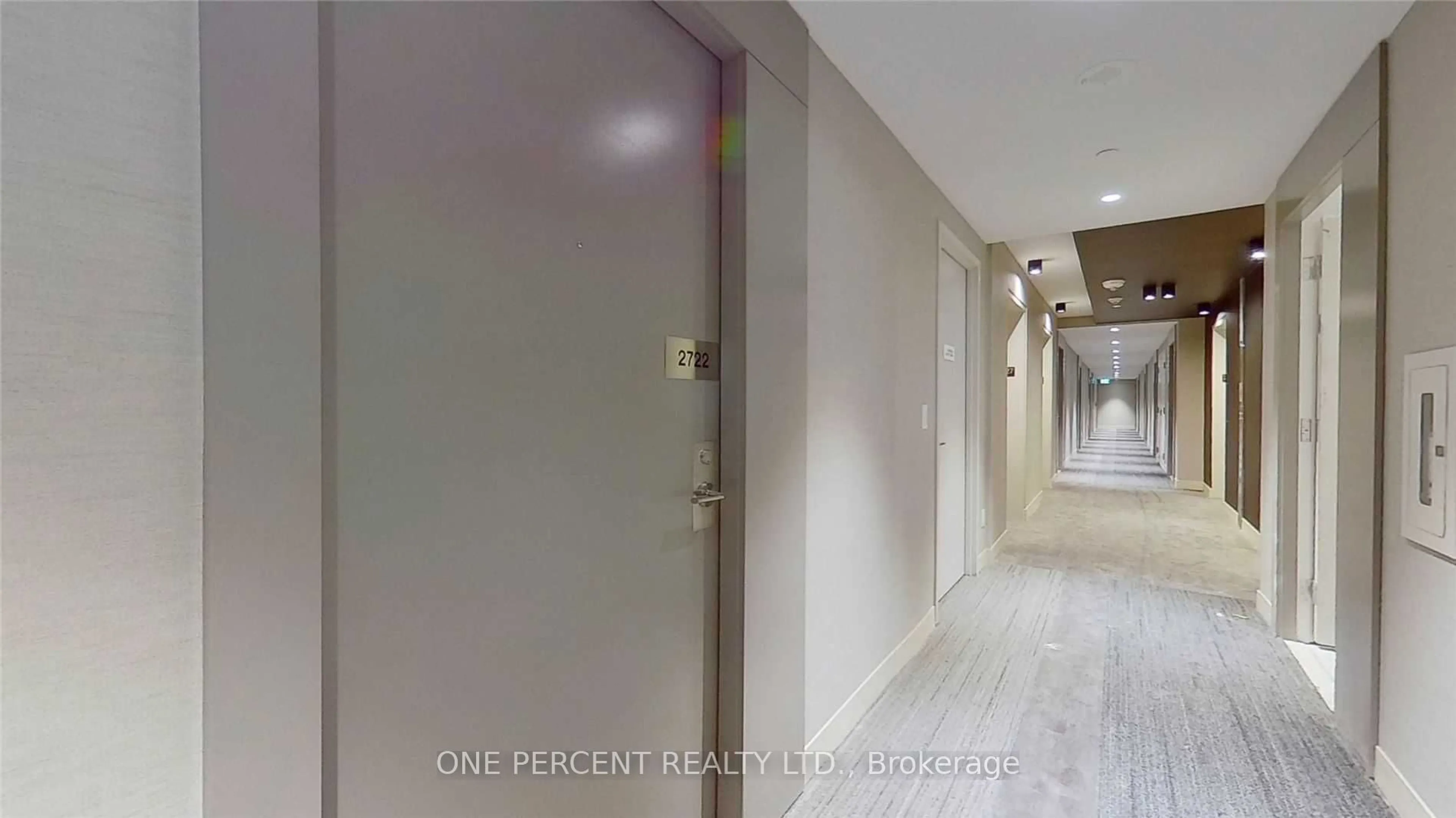 Indoor foyer for 19 Western Battery Rd #2722, Toronto Ontario M6K 3S4