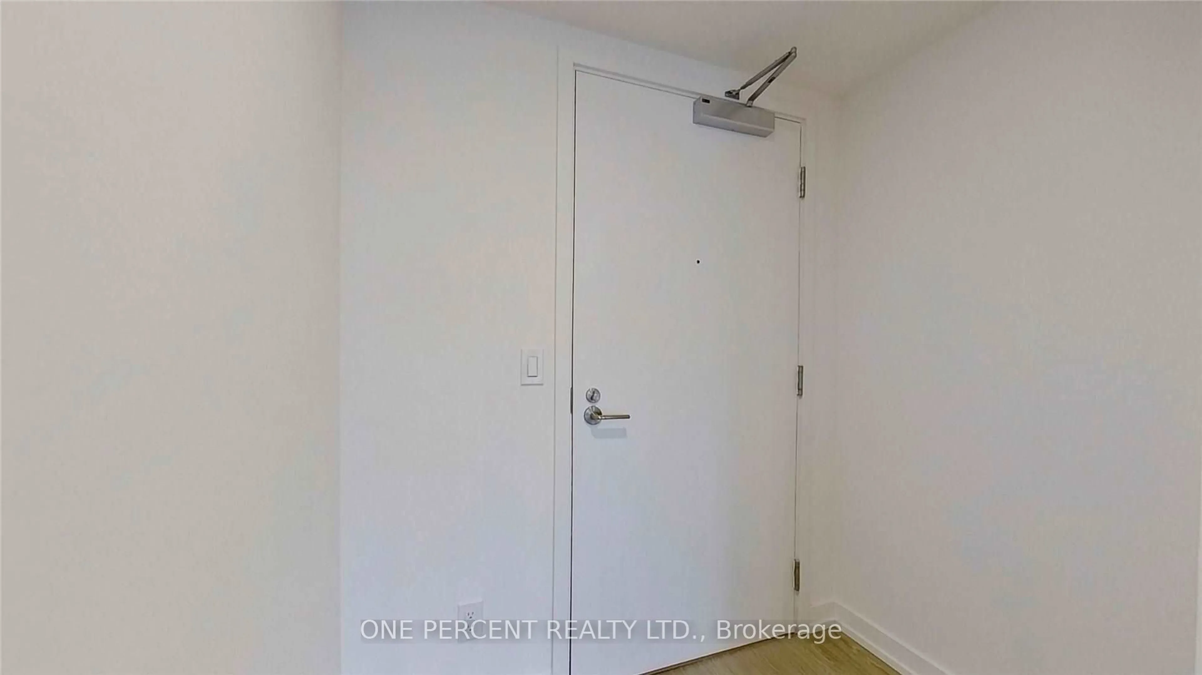 A pic of a room for 19 Western Battery Rd #2722, Toronto Ontario M6K 3S4