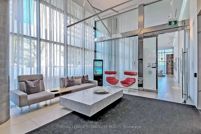 Additional property image - 185 Roehampton Ave Unit 1707
