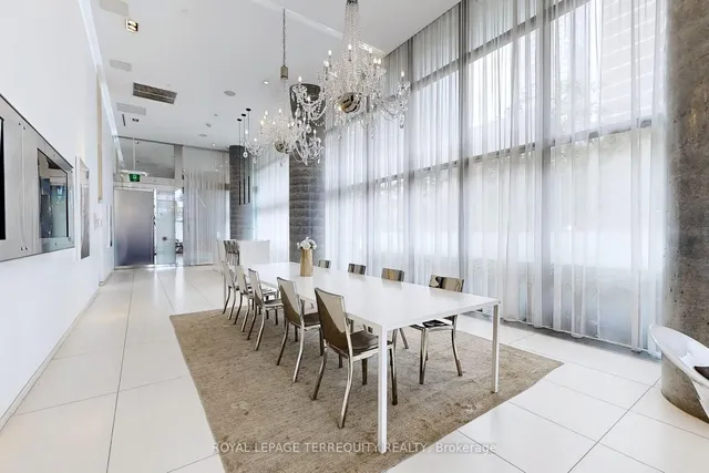 Additional property image - 185 Roehampton Ave Unit 1707