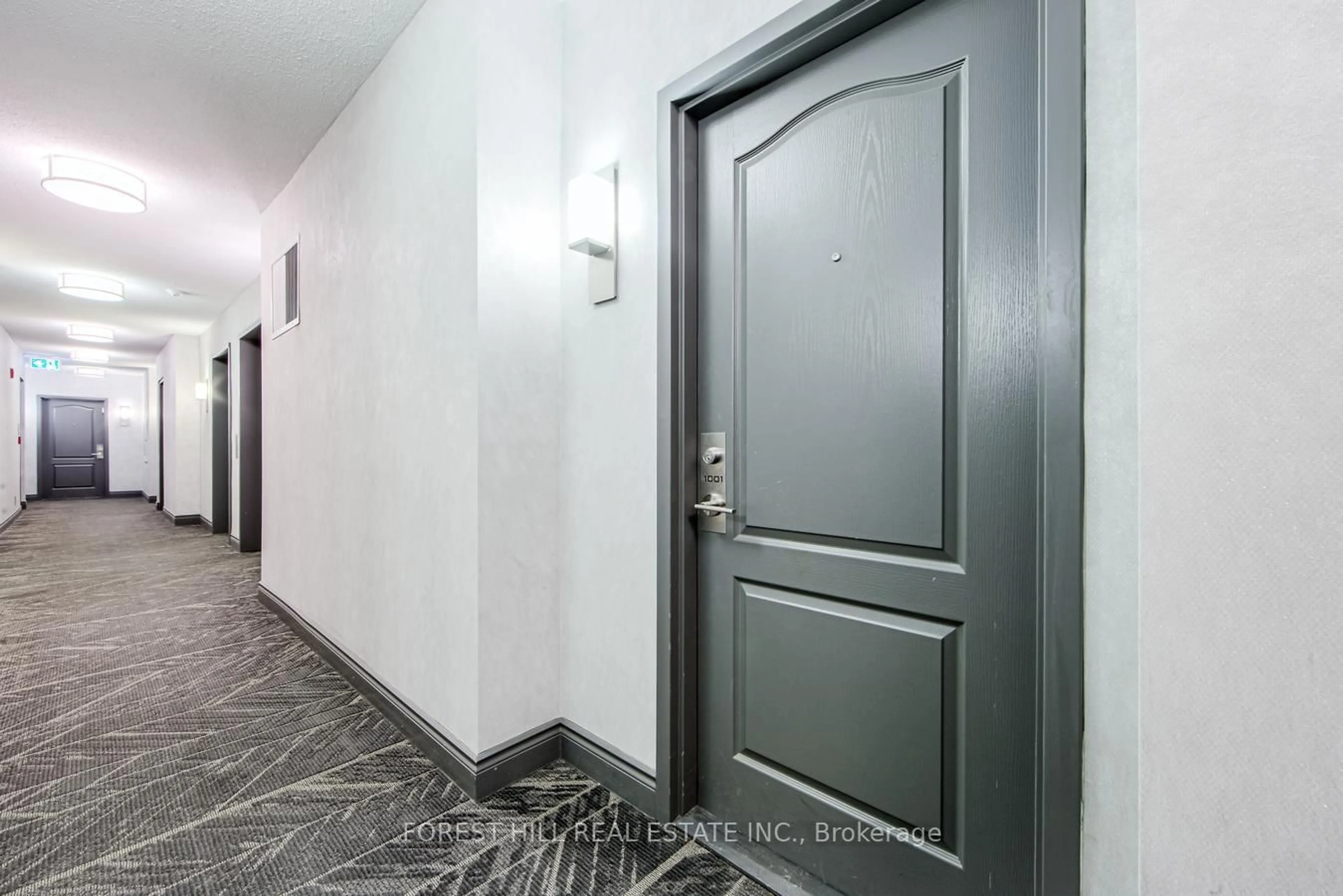 Indoor foyer for 20 Collier St #1001, Toronto Ontario M4M 3Y4