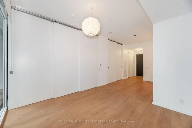Additional image 32 of 125 Peter St Unit 1811