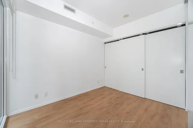 Additional image 30 of 125 Peter St Unit 1811