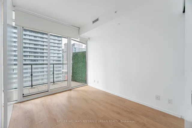Additional image 27 of 125 Peter St Unit 1811