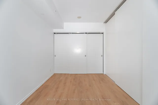 Additional image 26 of 125 Peter St Unit 1811