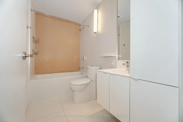 Additional image 21 of 125 Peter St Unit 1811