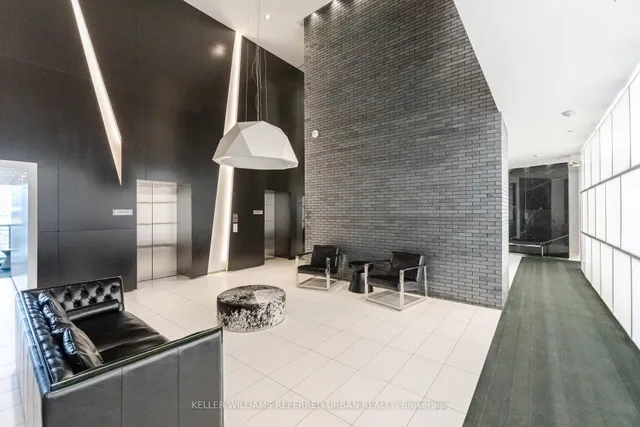 Additional image 16 of 125 Peter St Unit 1811