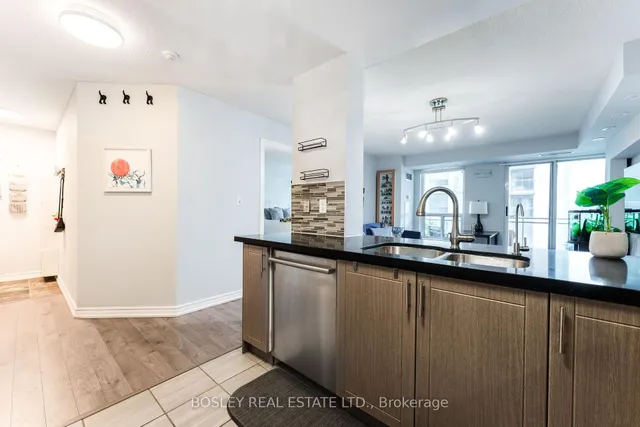 Additional property image - 188 Doris Ave Unit 703
