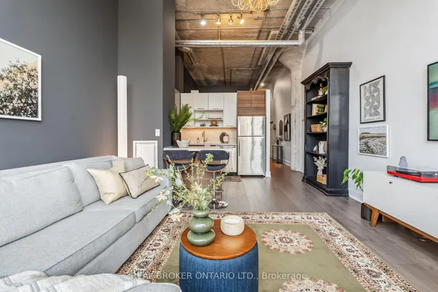 Additional property image - 637 Lake Shore Blvd Unit 412