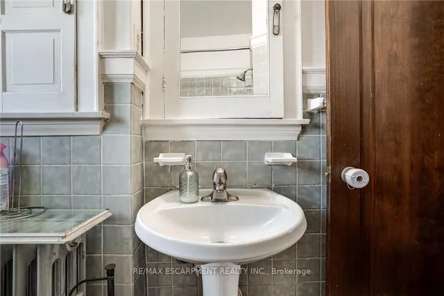 Additional property image - 95 ROGERS Rd