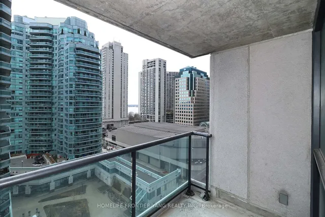 Additional property image - 12 Yonge St Unit 1206