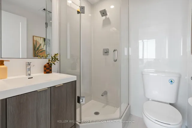 Additional property image - 101 Erskine Ave Unit 2303