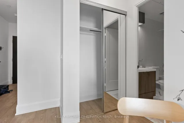 Additional property image - 101 Erskine Ave Unit 2303
