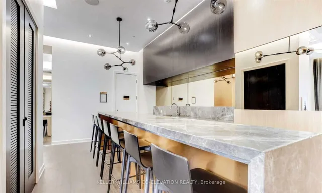 Additional property image - 101 Erskine Ave Unit 2303