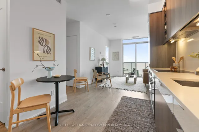 Additional property image - 101 Erskine Ave Unit 2303