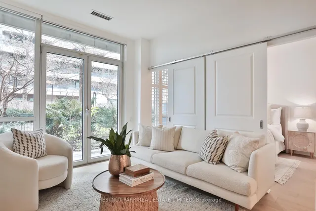 Additional property image - 20 Scrivener Sq Unit 107