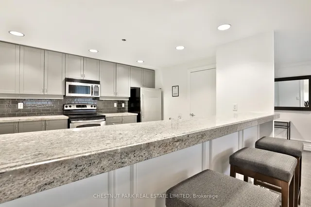 Additional property image - 20 Scrivener Sq Unit 107