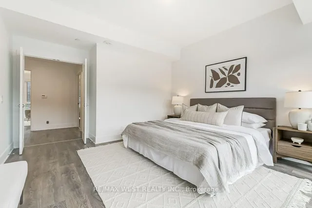 Additional property image - 120 Parliament St Unit Th105