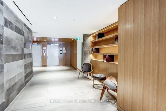 Additional property image - 120 Parliament St Unit Th105