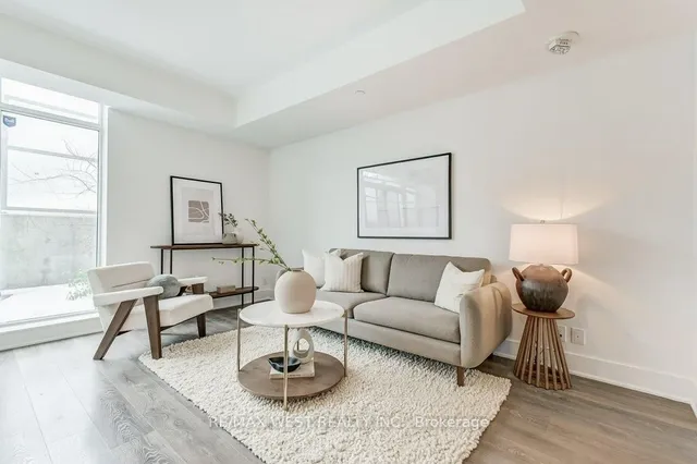 Additional property image - 120 Parliament St Unit Th105