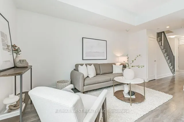 Additional property image - 120 Parliament St Unit Th105