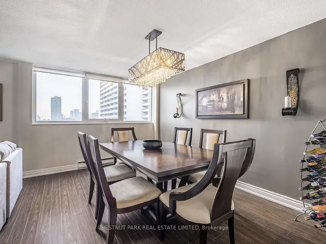 Additional property image - 360 Bloor St Unit PH1