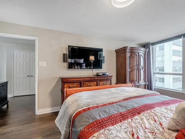 Additional property image - 360 Bloor St Unit PH1