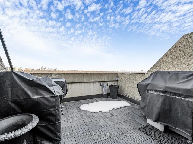 Additional property image - 360 Bloor St Unit PH1