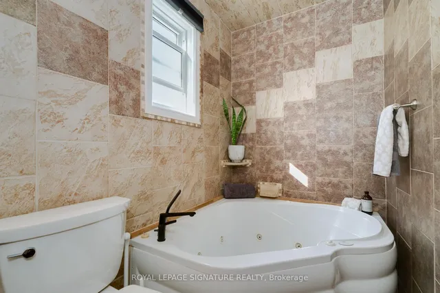 Additional property image - 8 Billington Cres