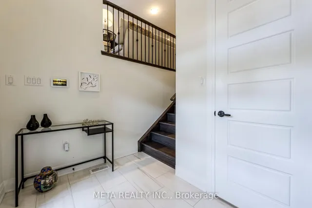 Additional property image - 23 Hollyhock Crt