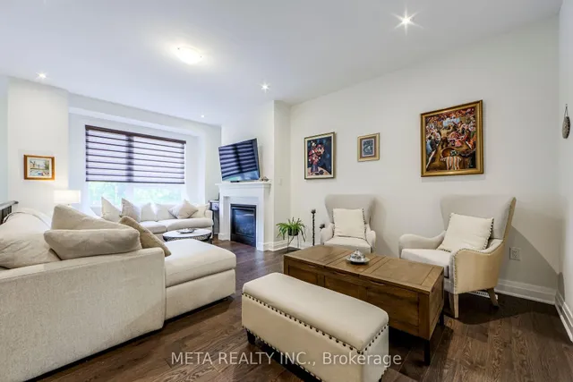 Additional property image - 23 Hollyhock Crt