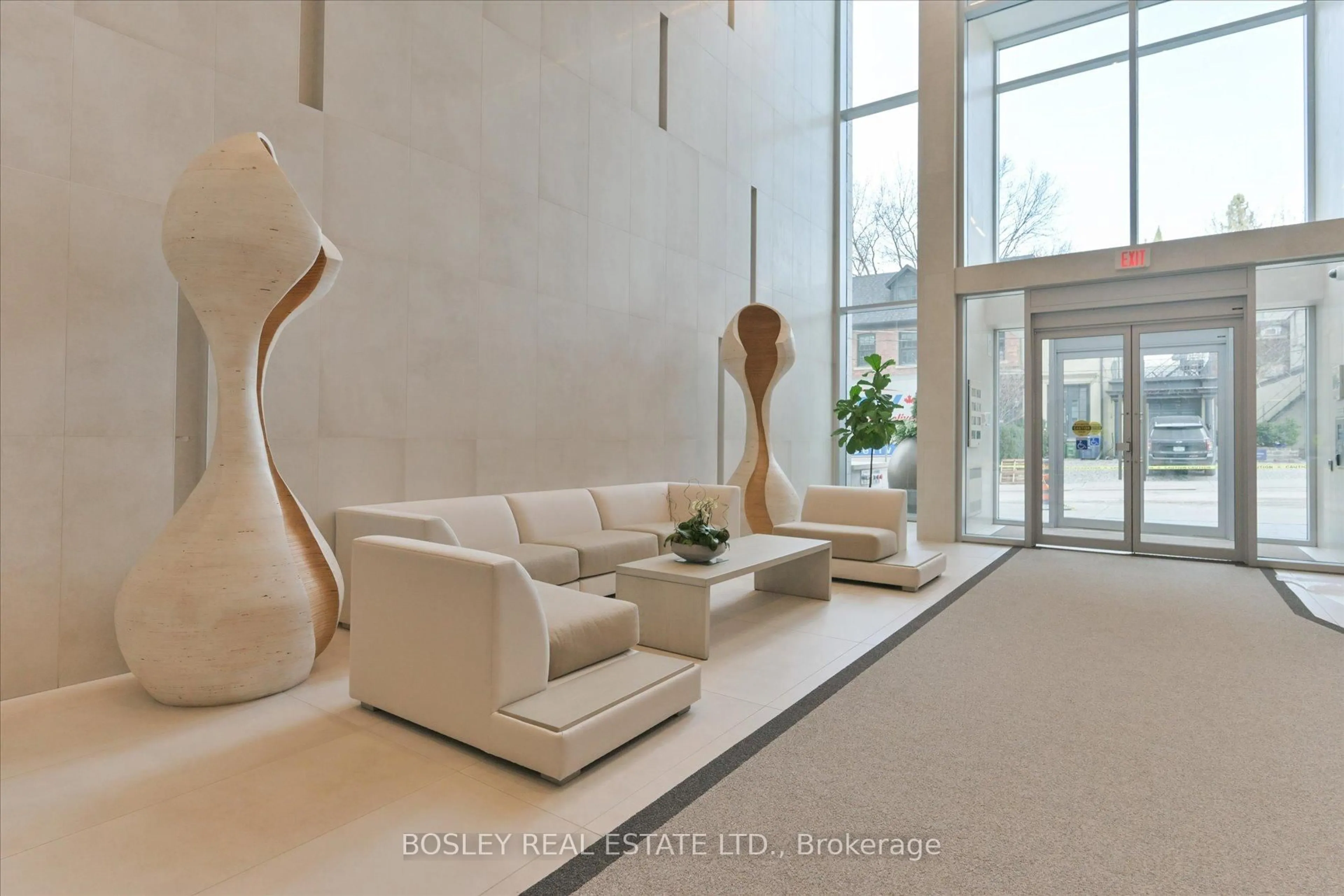 Lobby for 170 Avenue Rd #703, Toronto Ontario M5R 0A4